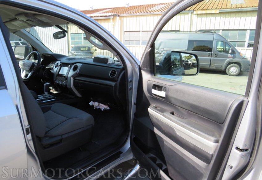 2014 Toyota Tundra - Image 23