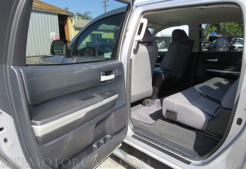 2014 Toyota Tundra - Image 24