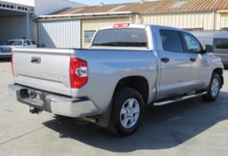 2014 Toyota Tundra - Image 8
