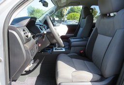 2014 Toyota Tundra - Image 26