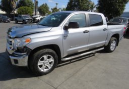 2014 Toyota Tundra - Image 1