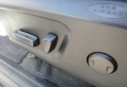 2014 Toyota Tundra - Image 41