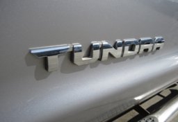 2014 Toyota Tundra - Image 21