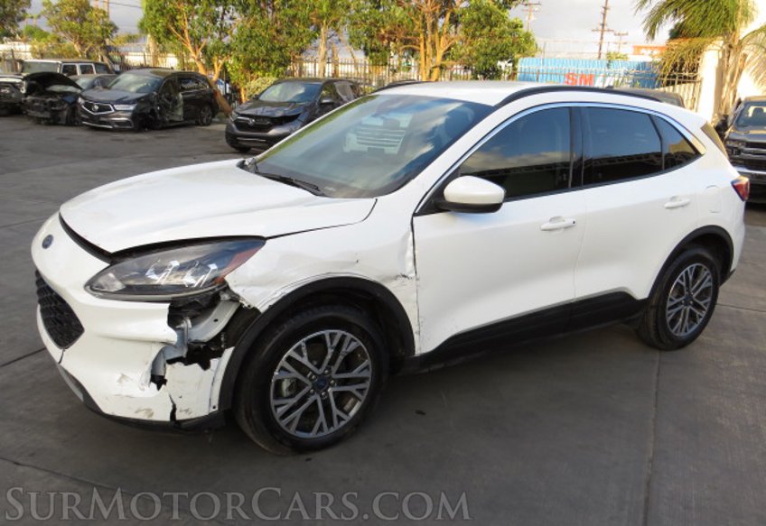 2020 Ford Escape - Image 2