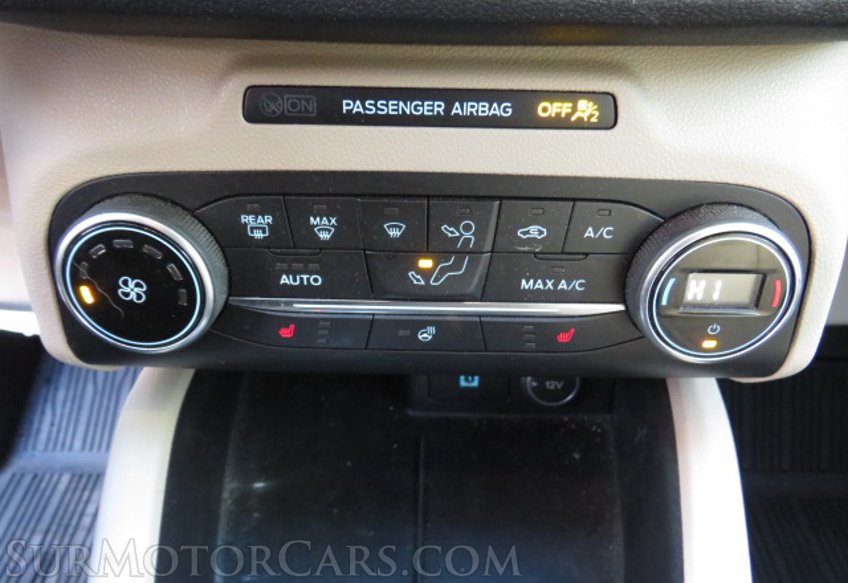 2020 Ford Escape - Image 38