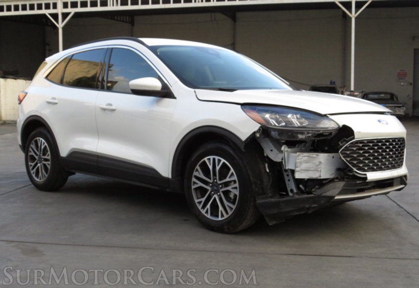 2020 Ford Escape - Image 4