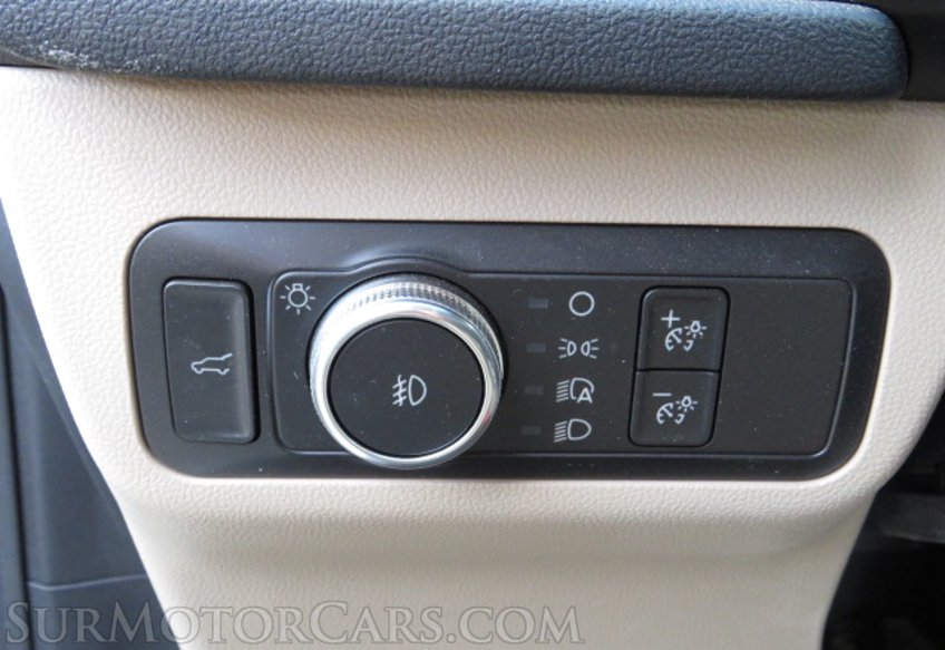 2020 Ford Escape - Image 44