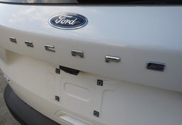 2020 Ford Escape - Image 18