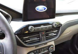 2020 Ford Escape - Image 37