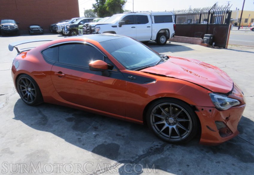 2013 Scion FR-S - Image 2