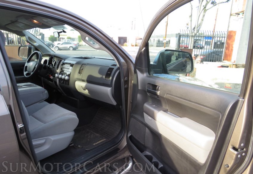 2012 Toyota Tundra Truck - Image 22