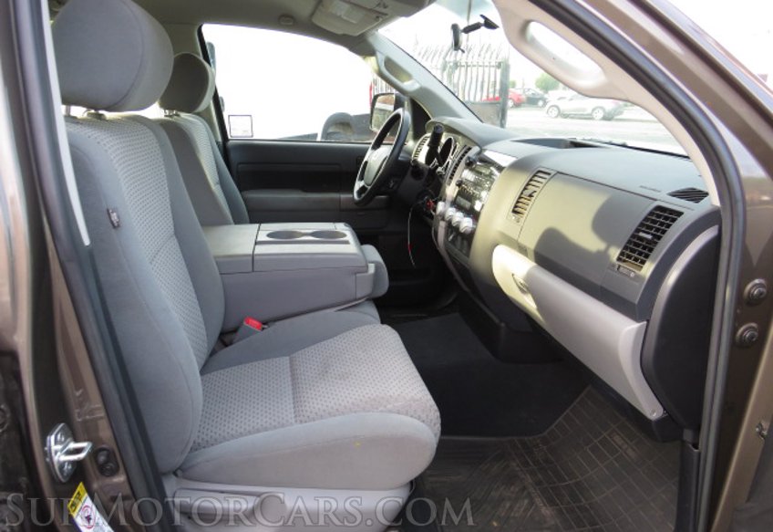 2012 Toyota Tundra Truck - Image 23