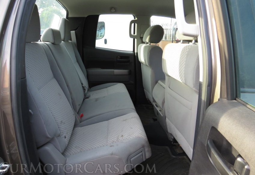 2012 Toyota Tundra Truck - Image 29