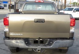 2012 Toyota Tundra Truck - Image 15