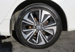 2018 Honda Civic Sedan - Image 20