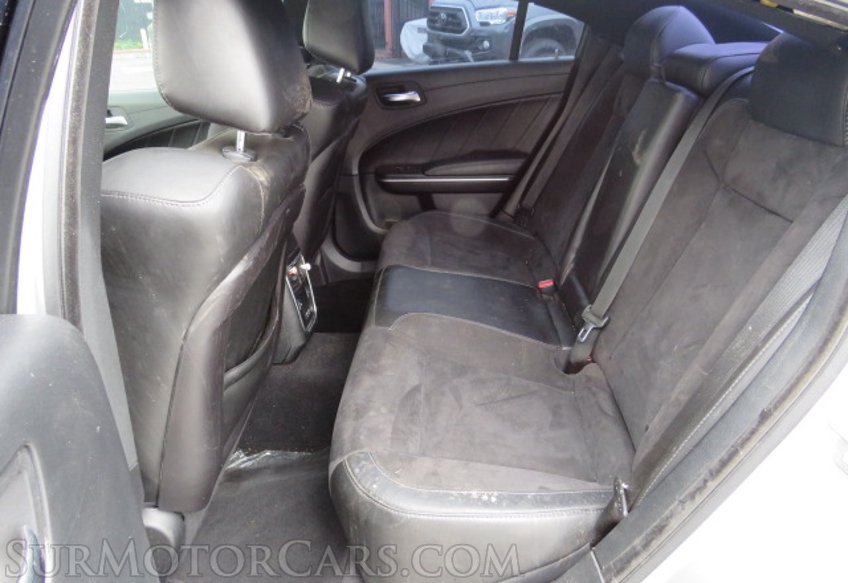 2019 Dodge Charger - Image 24