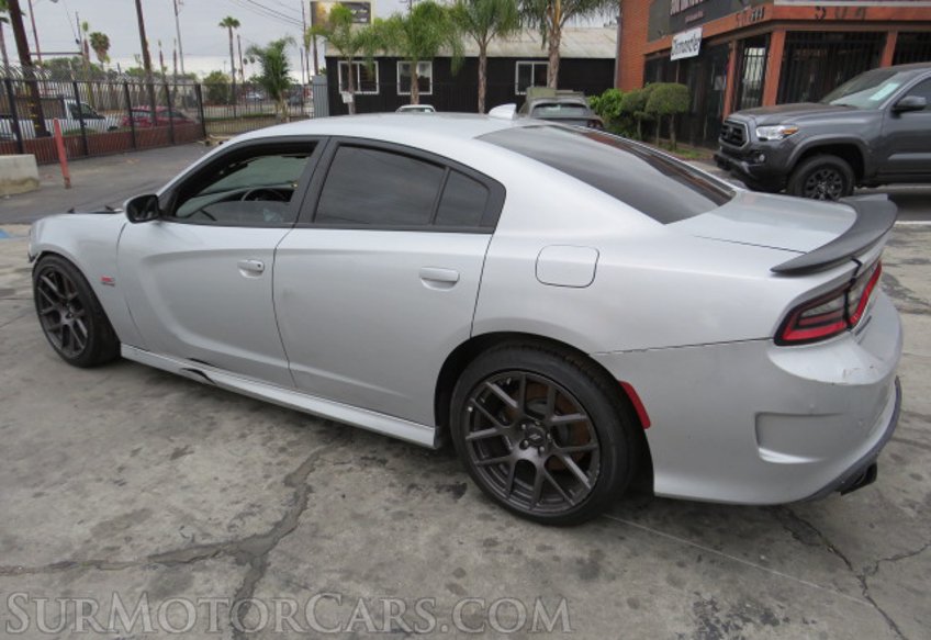 2019 Dodge Charger - Image 5
