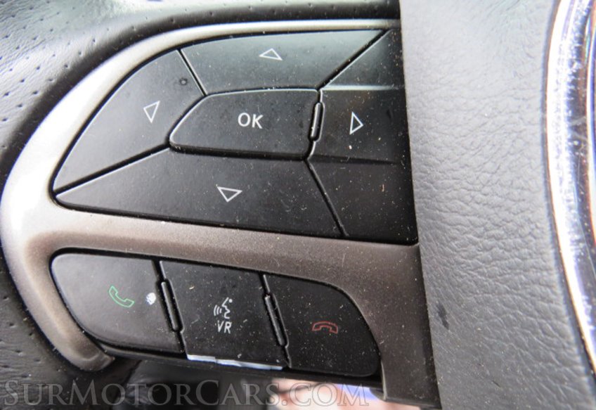 2019 Dodge Charger - Image 30