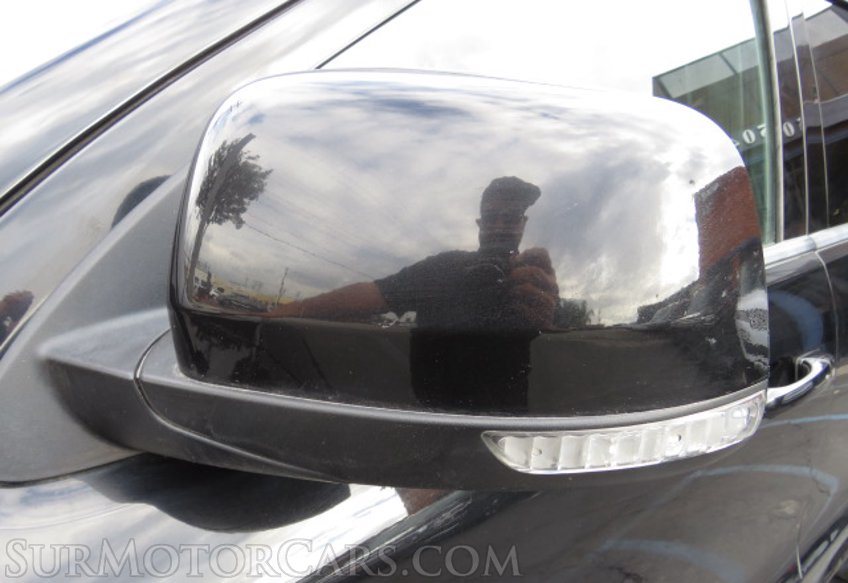 2017 Dodge Durango - Image 16