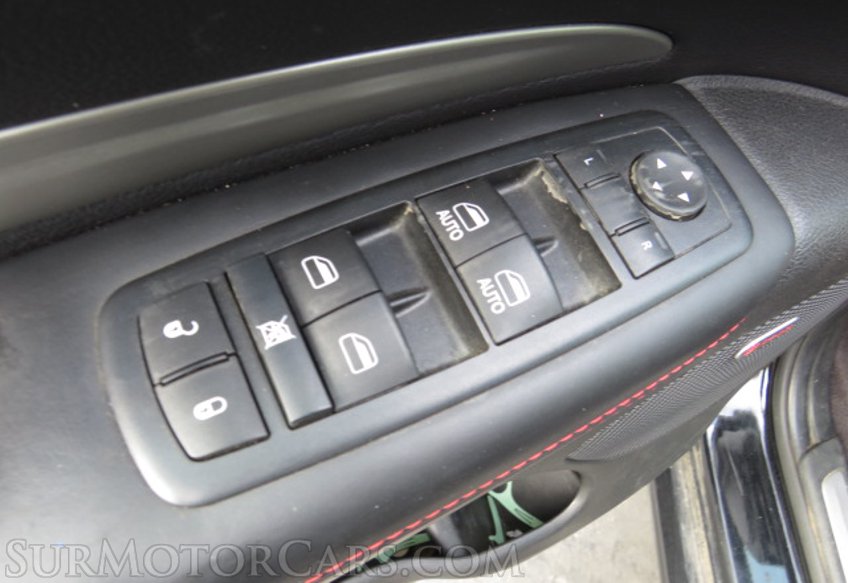 2017 Dodge Durango - Image 47