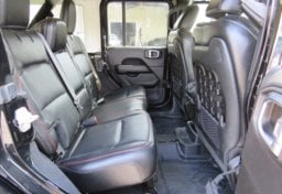 2020 Jeep Wrangler Unlimited - Image 30