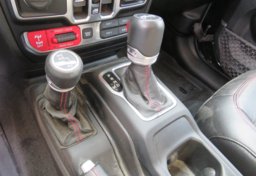 2020 Jeep Wrangler Unlimited - Image 38