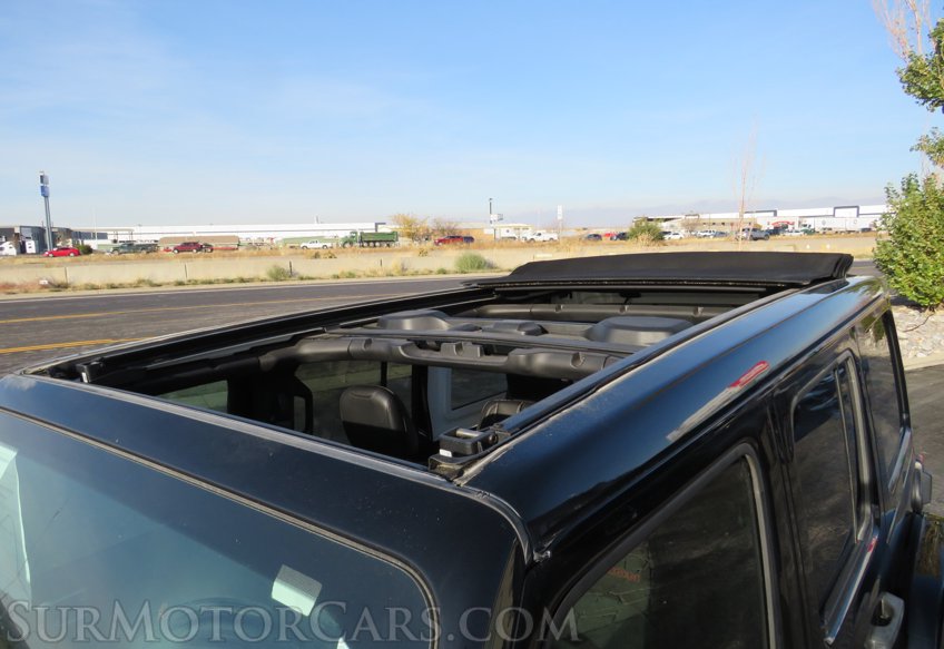 2020 Jeep Wrangler Unlimited - Image 33