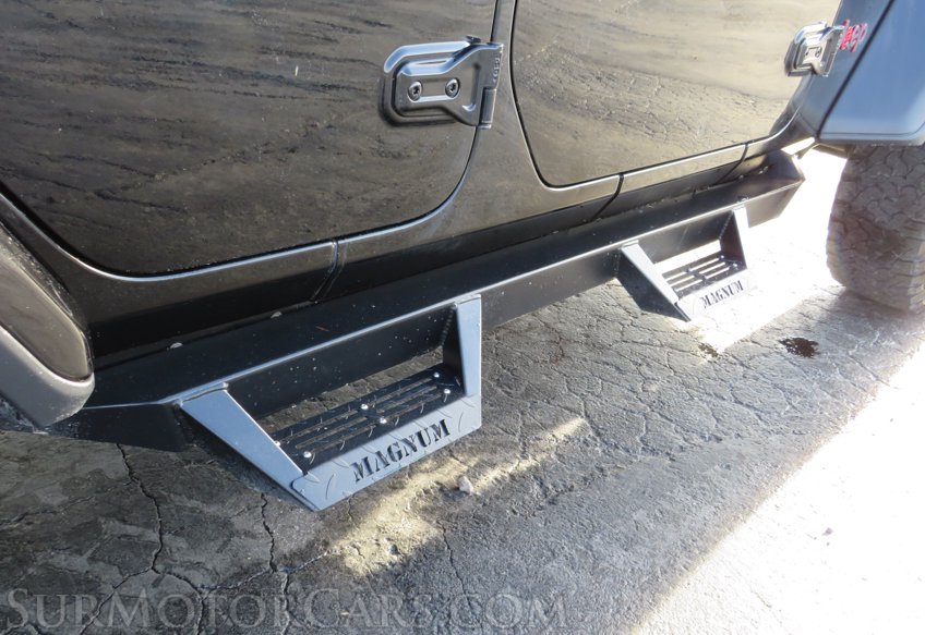 2020 Jeep Wrangler Unlimited - Image 35