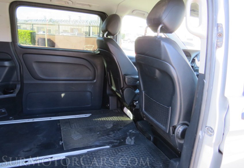 2016 Mercedes-Benz Metris Passenger Van - Image 26