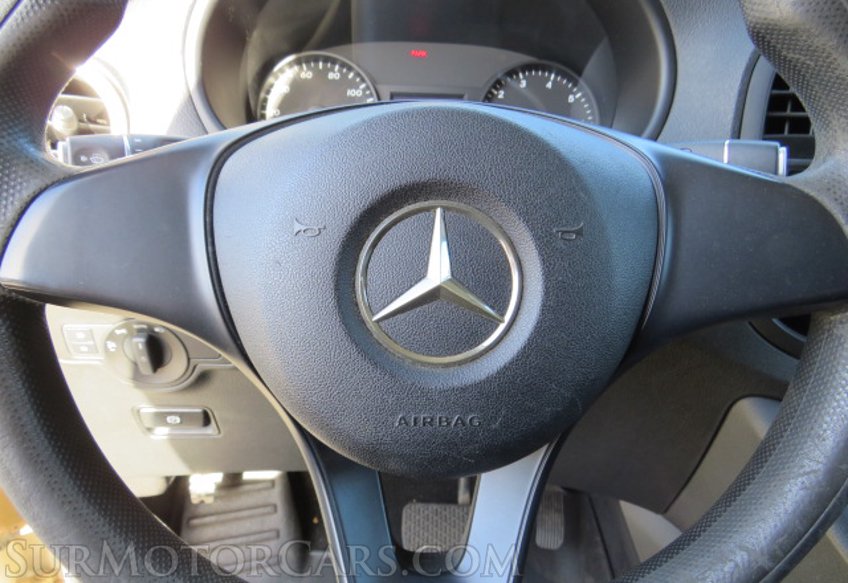 2016 Mercedes-Benz Metris Passenger Van - Image 39
