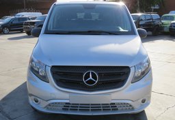 2016 Mercedes-Benz Metris Passenger Van - Image 11
