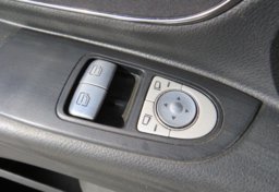 2016 Mercedes-Benz Metris Passenger Van - Image 36