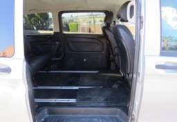 2016 Mercedes-Benz Metris Passenger Van - Image 20