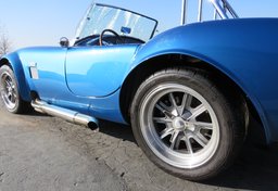 1965 Ford COBRA - Image 13