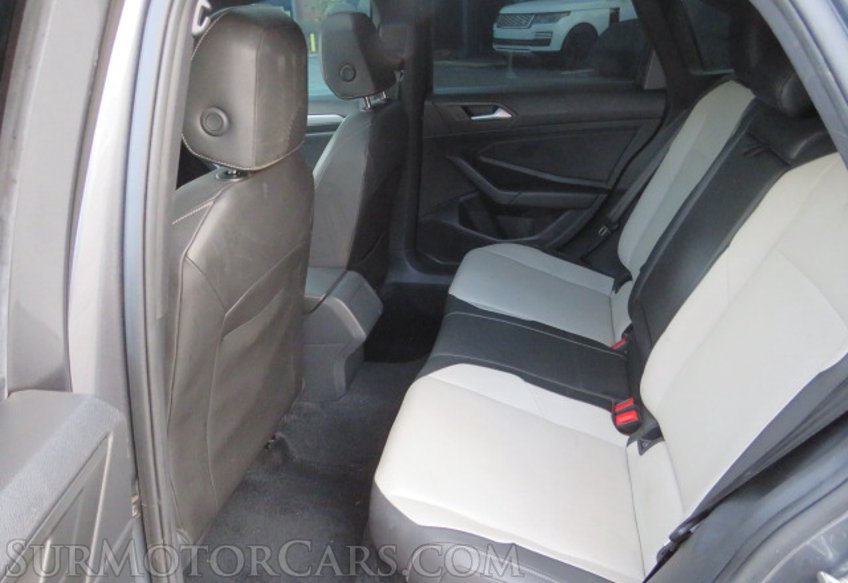 2020 Volkswagen Jetta - Image 28