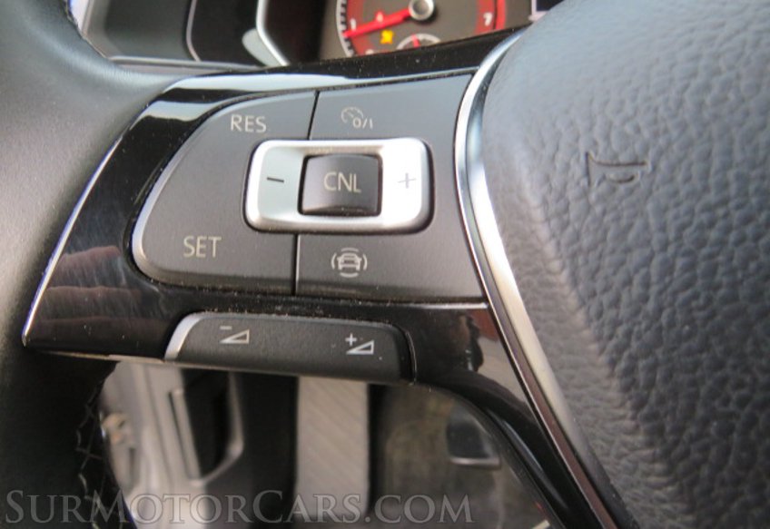 2020 Volkswagen Jetta - Image 31