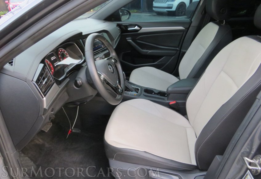 2020 Volkswagen Jetta - Image 26