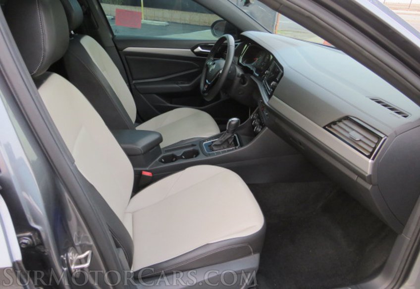 2020 Volkswagen Jetta - Image 23