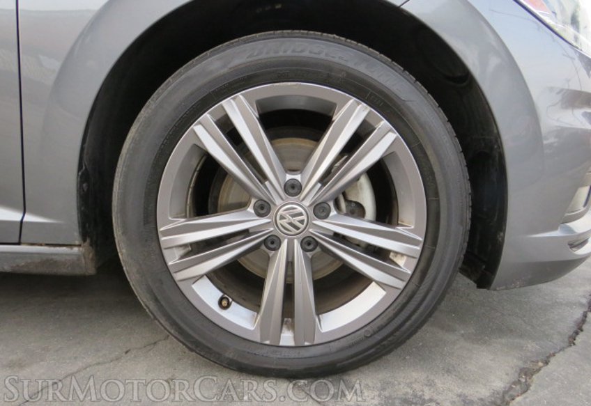 2020 Volkswagen Jetta - Image 17