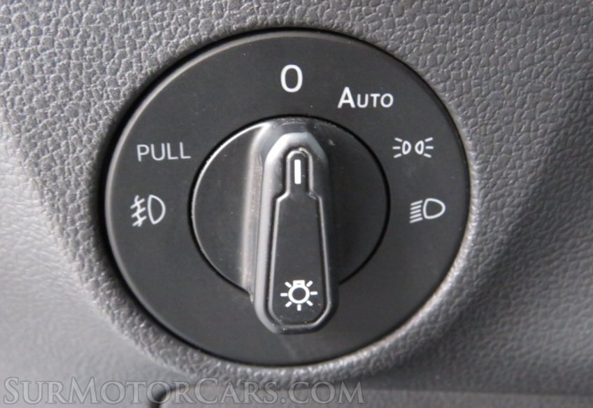 2020 Volkswagen Jetta - Image 39