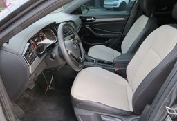 2020 Volkswagen Jetta - Image 26