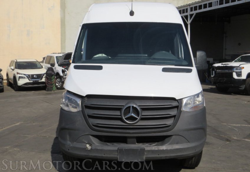 2023 Mercedes-Benz Sprinter - Image 11