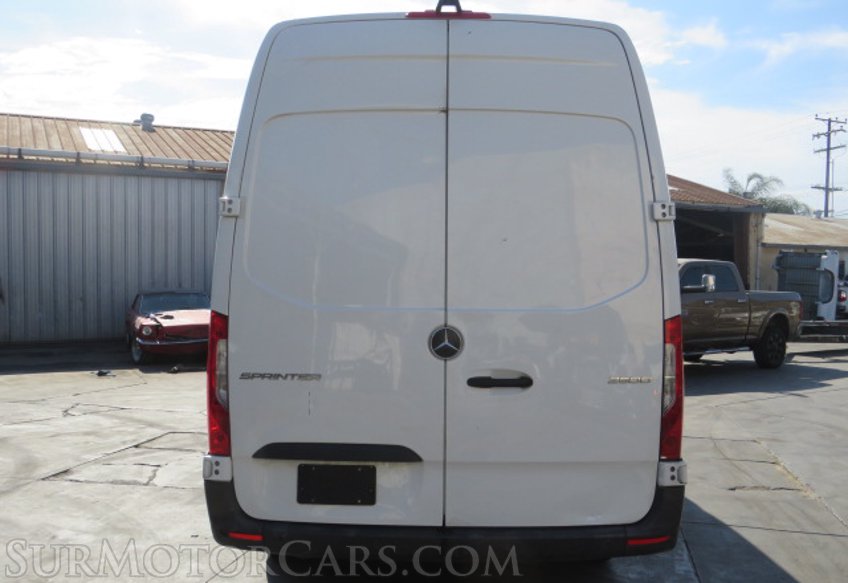 2023 Mercedes-Benz Sprinter - Image 12