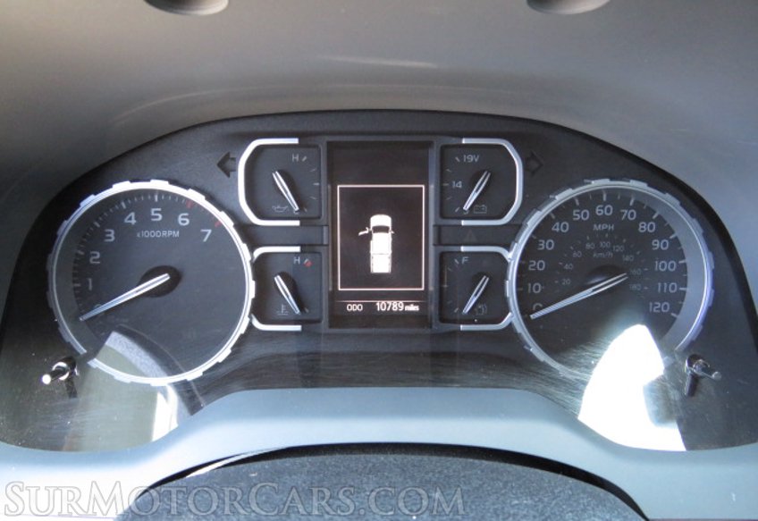 2020 Toyota Tundra 4WD - Image 36