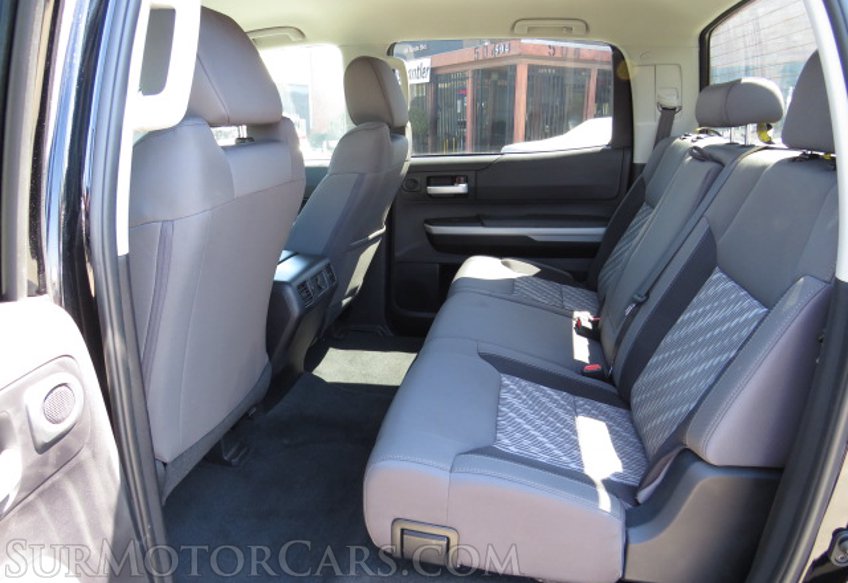 2020 Toyota Tundra 4WD - Image 33