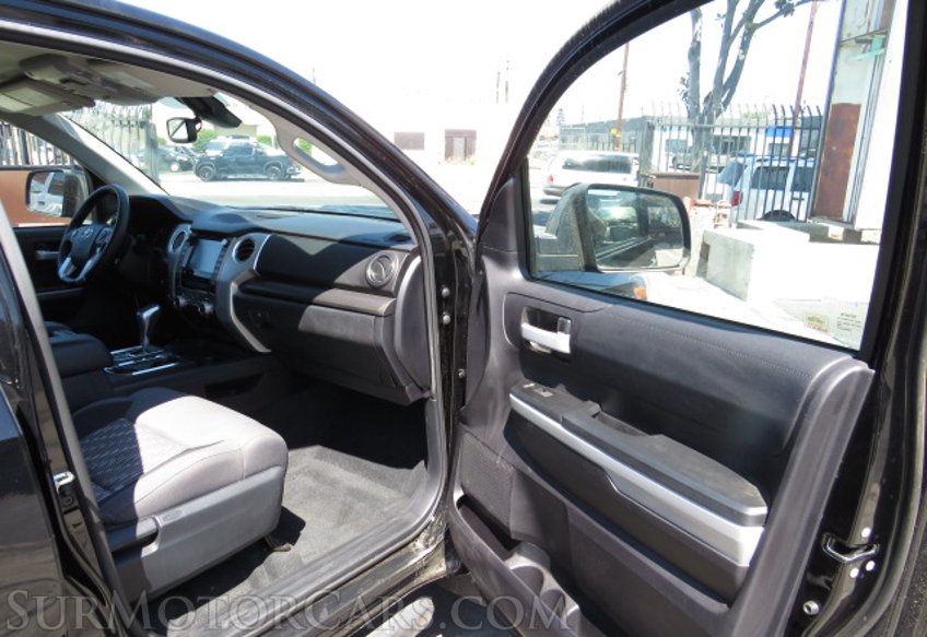 2020 Toyota Tundra 4WD - Image 23