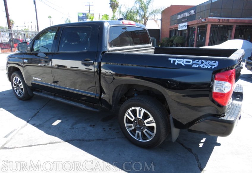 2020 Toyota Tundra 4WD - Image 8