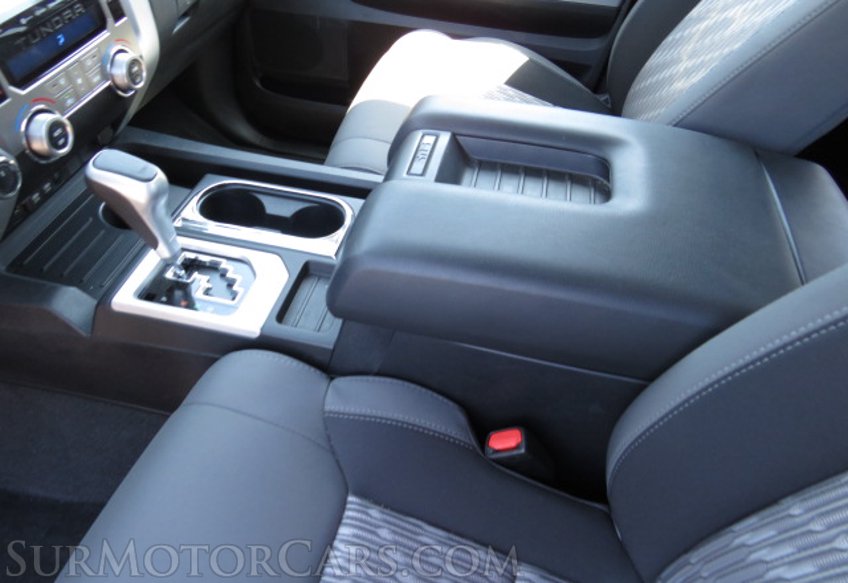 2020 Toyota Tundra 4WD - Image 25