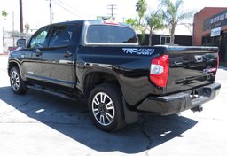 2020 Toyota Tundra 4WD - Image 6