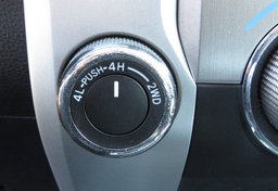 2020 Toyota Tundra 4WD - Image 46